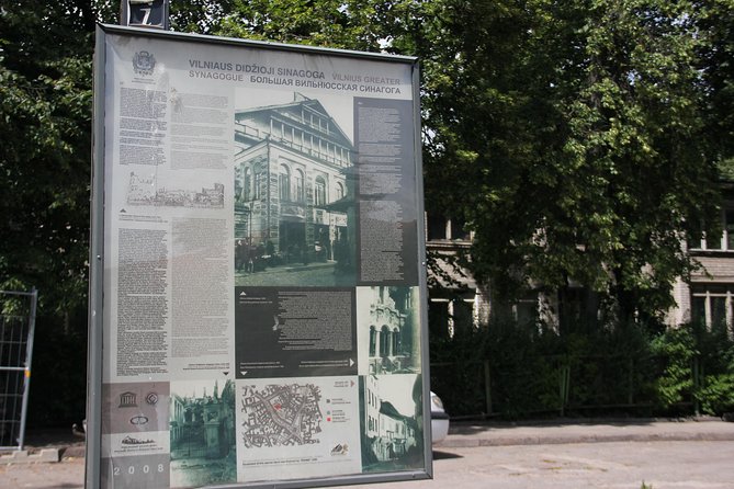 Regular walking tour of Jewish Vilnius - Learning About Vilna Gaon at the Monument