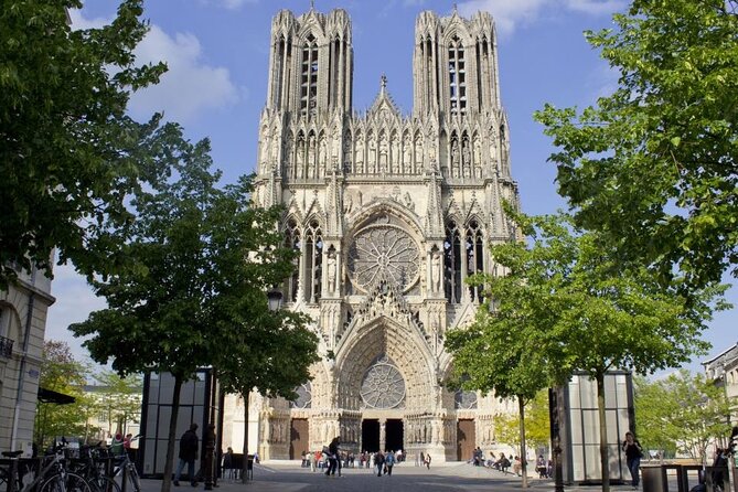 Reims Cathedral of Notre Dame Guided Tour - The Experience During Festivals and Crowds
