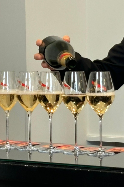 Reims: Champagne House Mumm, Winery Visit with Lunch - Key Points