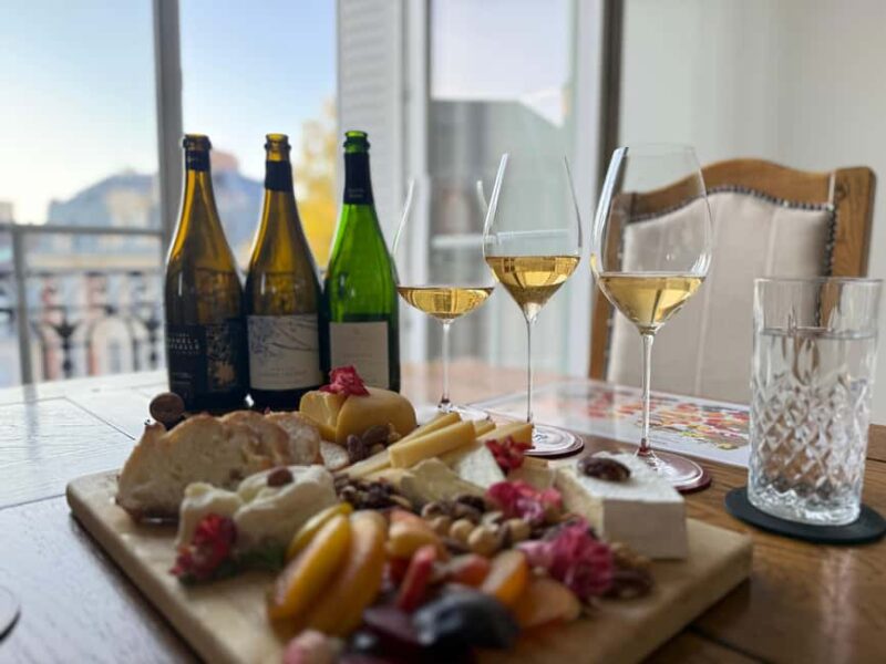 Reims: Champagne Masterclass & Cheese Pairing Experience - Laura’s Expertise and Engaging Presentation Style