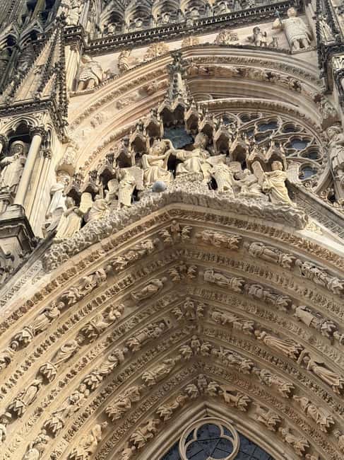 Reims: Day Trip from Paris with Champagne Tasting - Champagne Cellar Visit and Tasting Experience