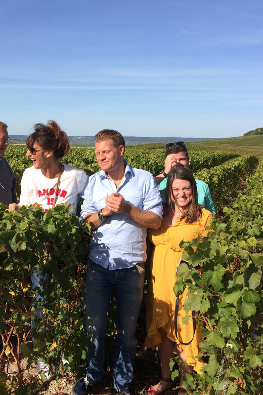 Reims/Epernay: Champagne Day Tour with Tastings - Final Champagne Tasting in Épernay