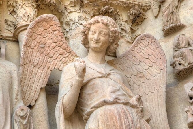 Reims Exploration Game and City Tour on your Phone - The Majesty of Notre-Dame de Reims Cathedral