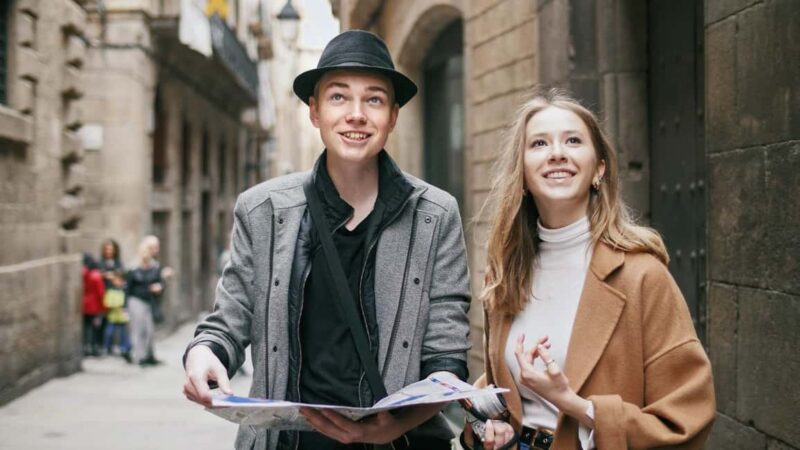 Reims: Express Walk with a Local in 60 minutes - Suitability and Limitations of the Tour