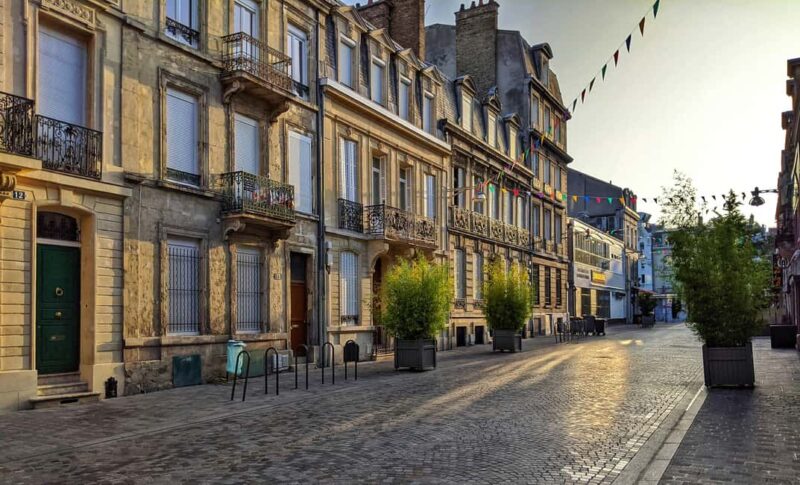 Reims: Private Guided Tour of the Champagne's capital - Explore Reims: The Champagne Capital with a Personal Touch