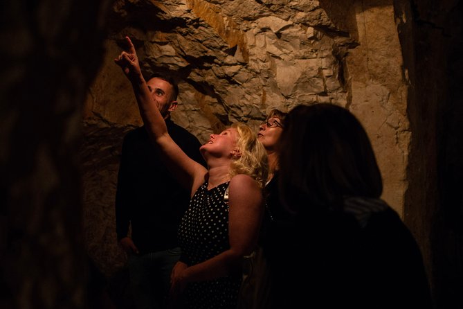 Reims: Small-Group Champagne Tour with Champagne Tastings and Lunch - Personalities of the Guides and Their Style