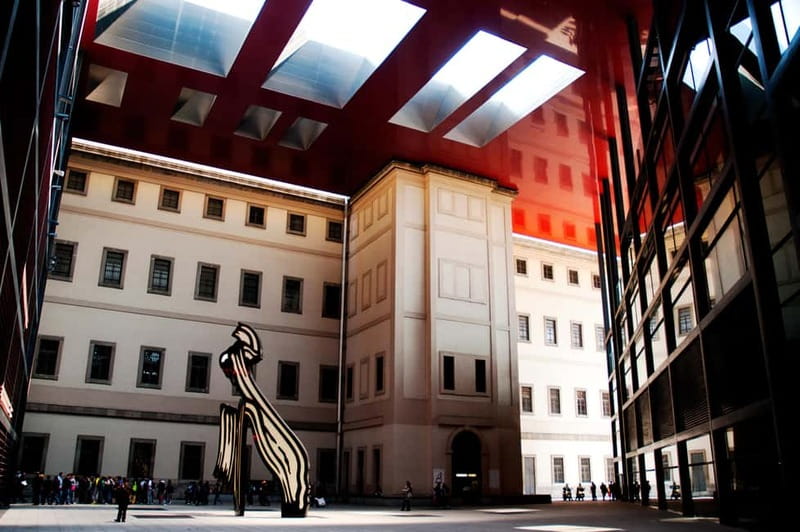 Reina Sofía Museum - Guided tour IN ITALIAN with family discount. - How the Reina Sofía Museum Highlights Spain’s Contemporary Art
