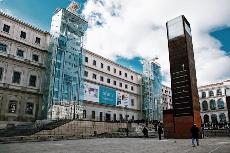 Reina Sofia Museum Guided Tour Semi-Private 6ppl Max - Picassos Guernica and Its Power