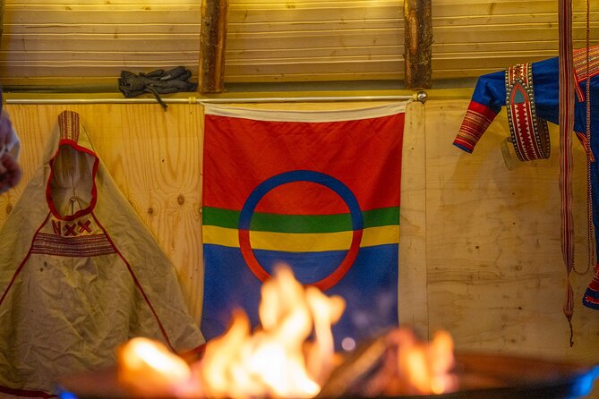 Reindeer Sledding, Feeding And Sami Culture At Reindeer Farm - Reindeer Sledding and Feeding at the Reindeer Farm in Tromso