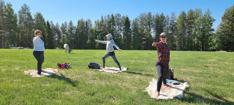 Reindeer yoga in Kuusamo - Accessibility and Suitability of Reindeer Yoga in Kuusamo