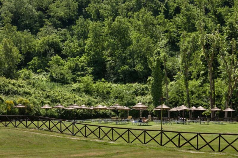 Relaxation and wellness: Thermal pools, spa, nature, and aperitif included. - Indoor Pools and Hydromassage Opportunities