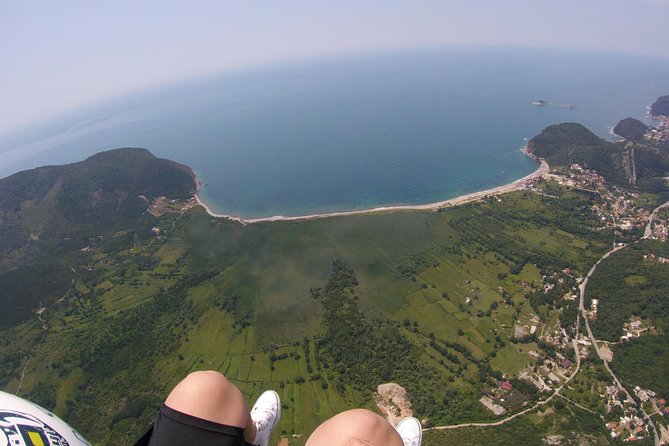 Relaxing flight in Petrovac - No Food or Additional Costs Included