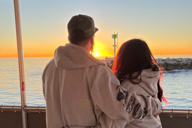 Relaxing Sunset/Evening Cruise in Newport Beach - Newport Beach Sunset Cruise: Is It Worth It?