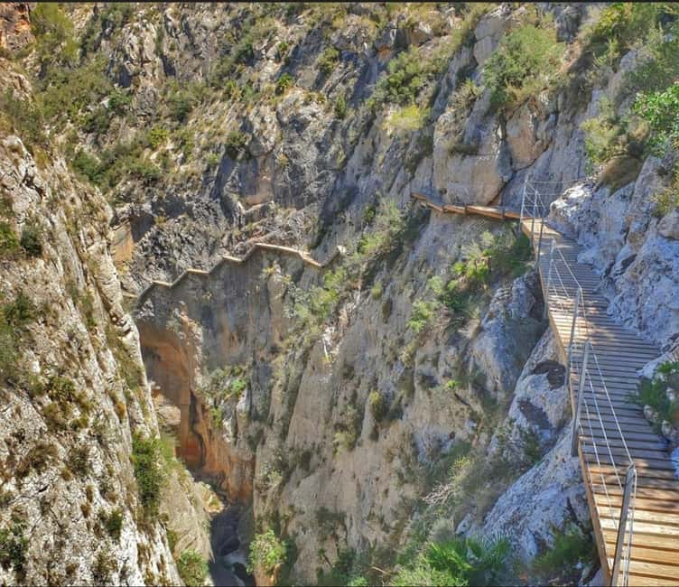 Relleu Hanging Footbridge and Authentic Village Flavors with Transfers - Key Points