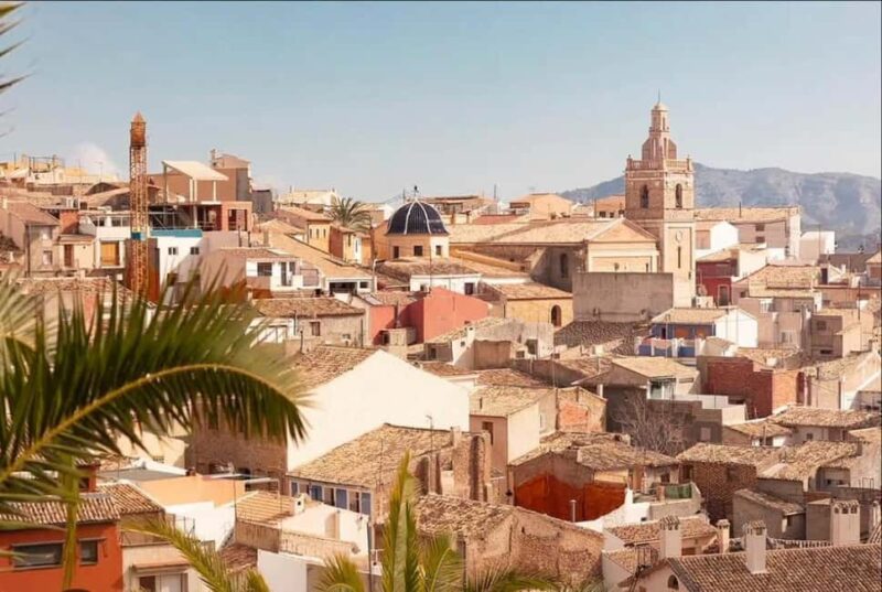 Relleu Hanging Footbridge and Authentic Village Flavors with Transfers - Exploring Relleu: A Picturesque and Traditional Village