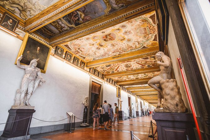 Renaissance Masters: Uffizi Gallery Small Group Tour - Managing Crowds and Tour Pacing