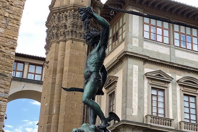 RENAISSANCE SECRETS WITH ELVIS - Walking experience - Starting Point at Via Ricasoli 58 in Florence