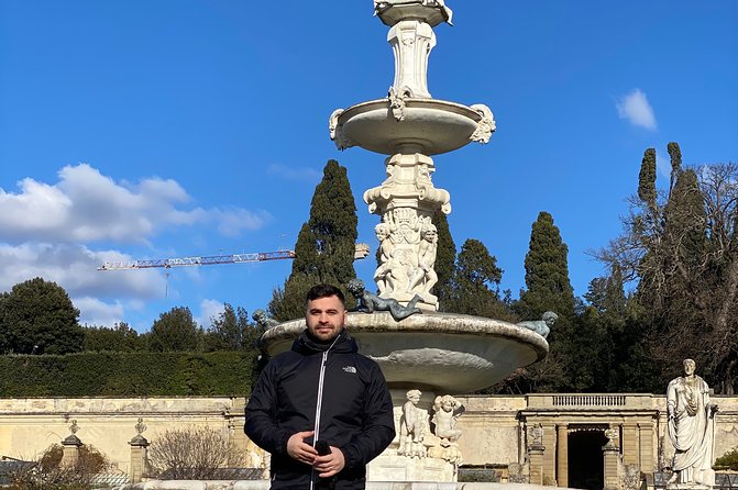 RENAISSANCE SECRETS WITH ELVIS - Walking experience - Accessibility and Practical Tips