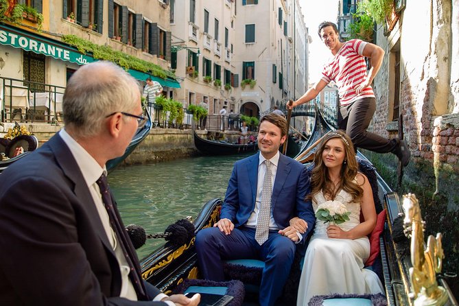 Renew your wedding vows on a romantic gondola - Specific Stops and What They Offer