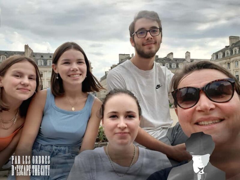 Rennes: Outdoor Escape Game - By Order Of The Peaky Renners - Language and Accessibility