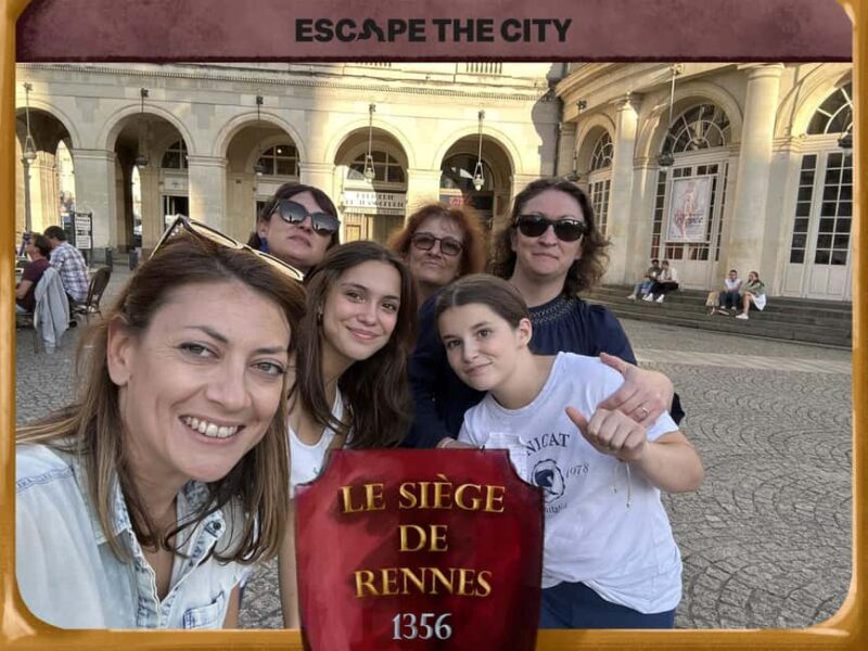 Rennes: Outdoor Escape Game - Le Siège de Rennes - Rennes’ Historic Streets as a Puzzle Playground