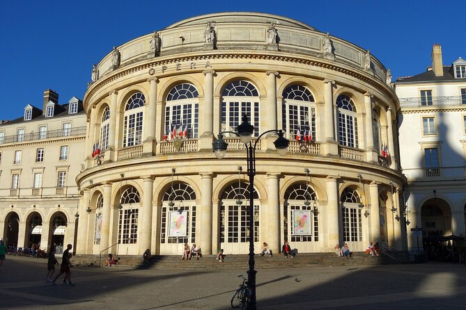 Rennes: Private guided walking tour of the city centre - The Pacing and Personalization of the Tour Experience