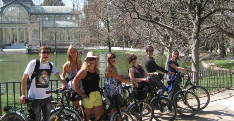 Rent a Bike in Madrid -Free phone holder and selfguided tour - What the Bikes and Equipment Include for a Comfortable Ride