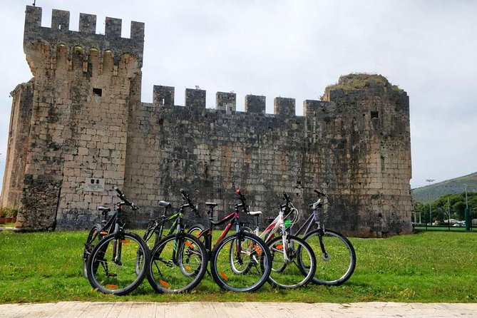 Rent a bike in Trogir - Route Recommendations and Trail Guidance