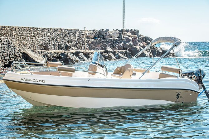 Rent a Boat in Santorini with Free License - Key Points