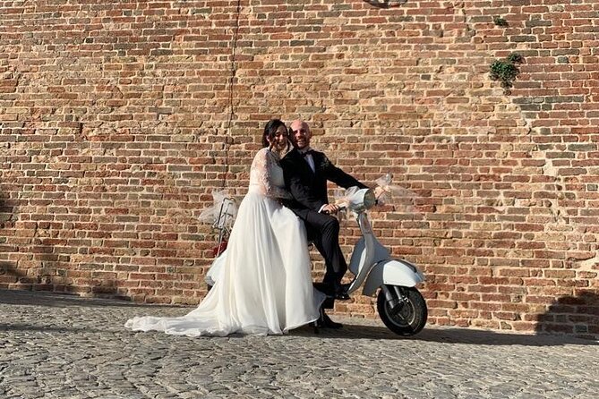 Rent a vintage Vespa for a whole day in Alba - Discover the Scenic Villages of Langhe and Roero