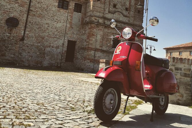 Rent a vintage Vespa for a whole day in Alba - The Experience of Driving a Vintage Vespa: Practical Tips