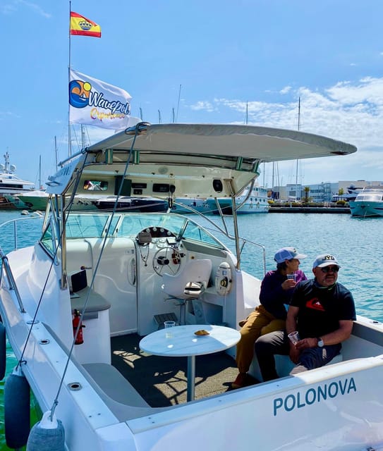 Rent Boat Valencia Yatch Polonova with capitan and drinks - Whats Included in the Private Yacht Rental?