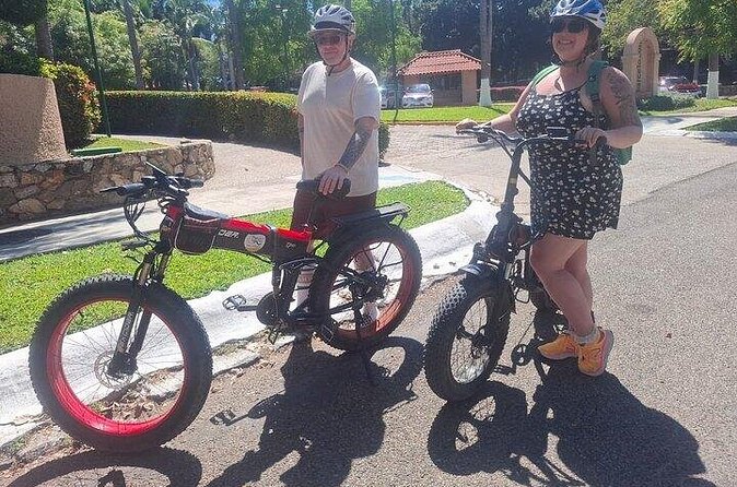 Rent DE electric bikes E-bikes - Discover Huatulco’s Beaches and Bays on an E-Bike