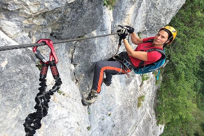 Rent Via Ferrata Sets and Mountaineering Equipment - Accessibility and Meeting Arrangements