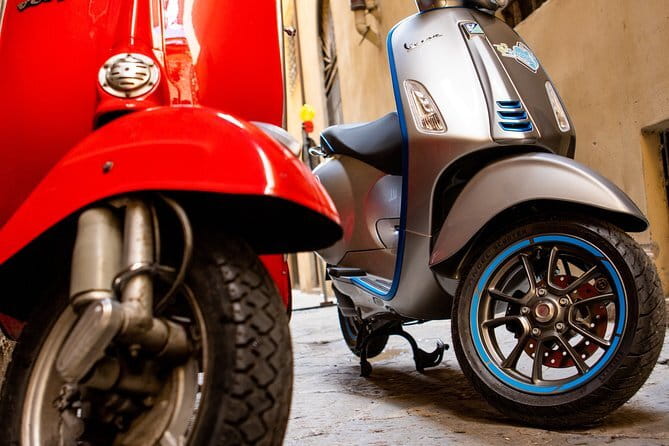 Rent your Electric Vespa 45 in Florence for 8 hours - The Scenic Routes: City Streets and Tuscan Vines