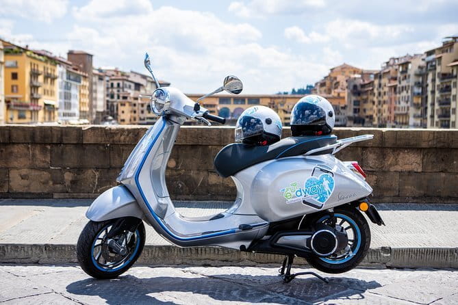 Rent your Electric Vespa 45 in Florence for 8 hours - The Flexibility of a Self-Guided Tour