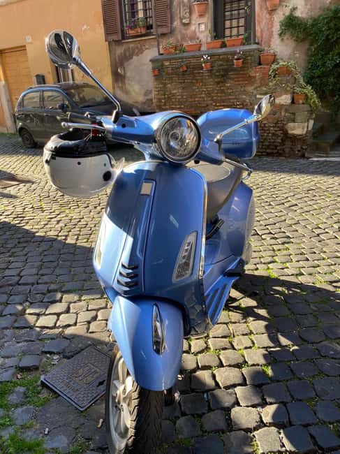 RENTA A VESPA - Key Points