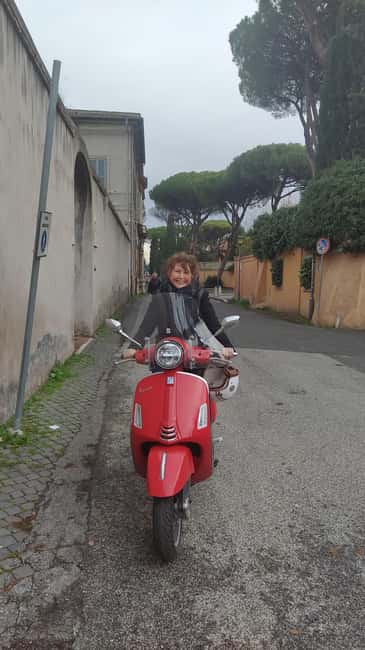 RENTA A VESPA - Comparing Similar Vespa Experiences in Rome