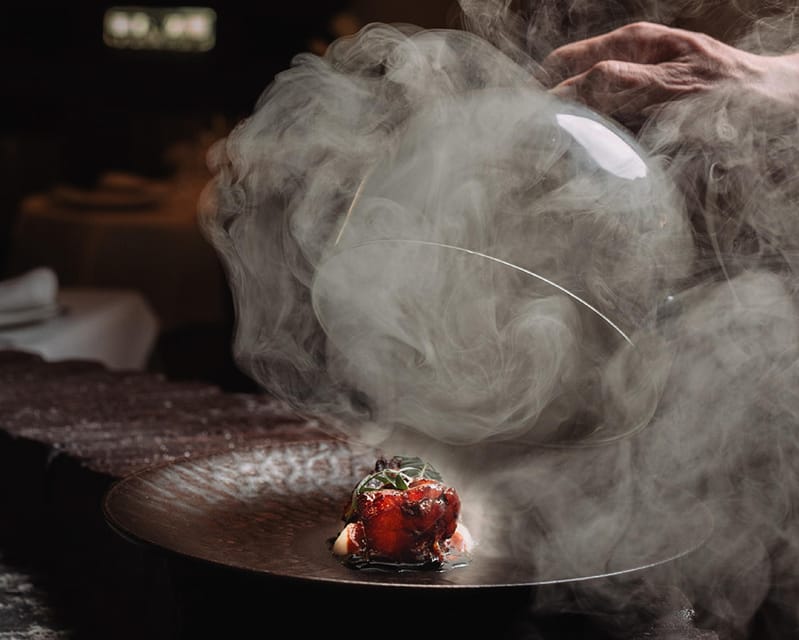 RESTAURANT IN THE CENTER OF JEREZ WITH THE BEST GASTRONOMY AND WINES - Key Points