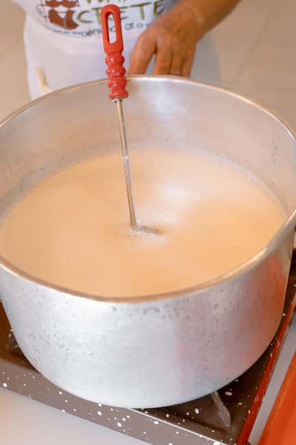 Rethymno: Cooking Class with Mountain Views & Local Wine - Practical Details: Timing, Group Size, and What to Bring