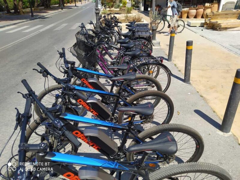 Rethymno: e-Bike Tour on the old city - Visiting the Rimondi Fountain and Neratze Mosque