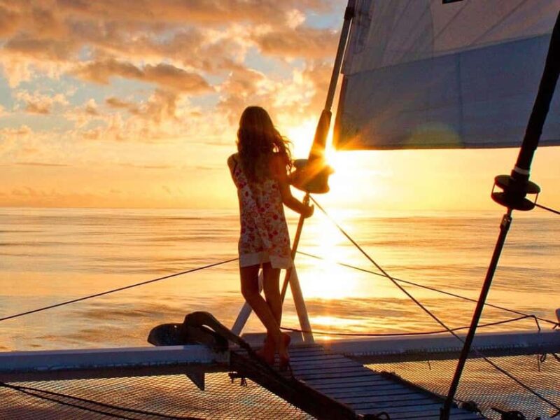 Rethymno: Luxury Sunset Cruise with Dinner and Drinks - Logistics, Meeting Point, and Accessibility