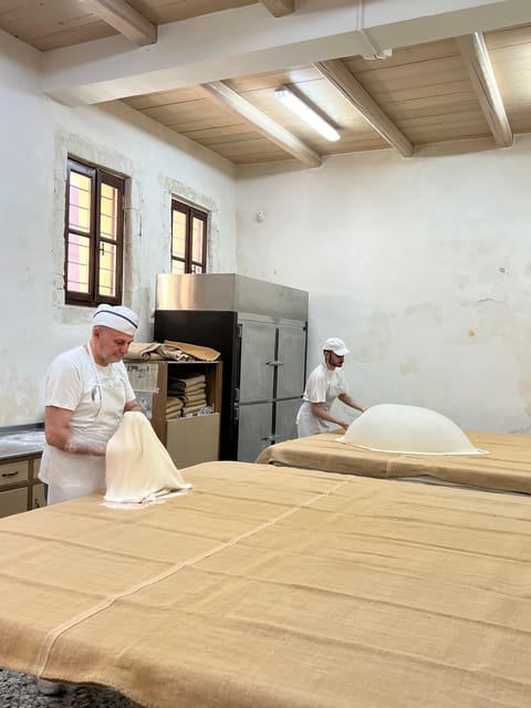 Rethymno Old Town: A Traditional Cretan Food Tour - Starting Point at the Old Customs House in Rethymno