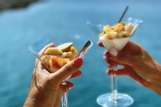 Rethymno: Private Catamaran Cruise with Lunch and Drinks - Rethymno: Private Catamaran Cruise with Lunch and Drinks