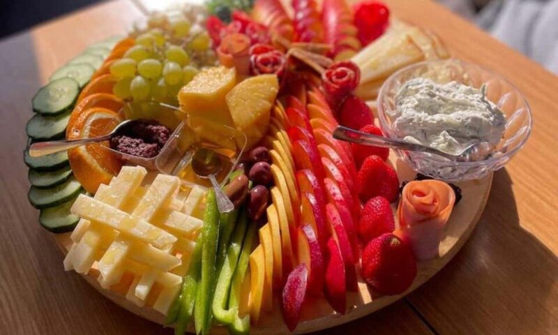 Rethymno: Private Sunset Cruise with Wine and Snacks - Welcome Onboard with Local Snacks and Prosecco