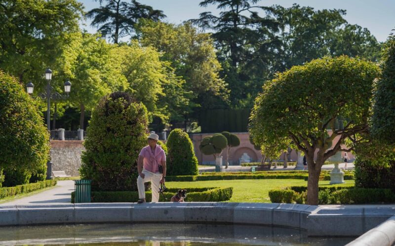 Retiro Madrid - Memorable Photographic Tour - Who Would Most Enjoy This Photographic Tour in Retiro