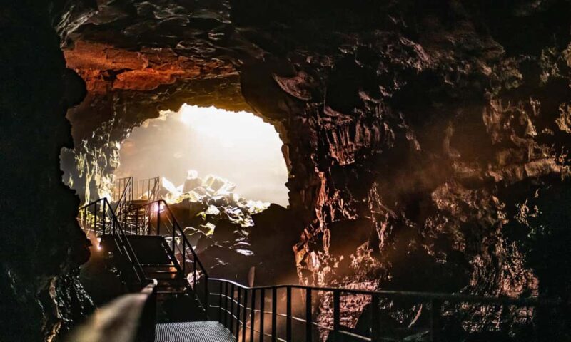 Reykjanes Discovery: Blue Lagoon Spa & Lava Tunnel - Experience the Best of Reykjanes with a Full-Day Luxury Tour