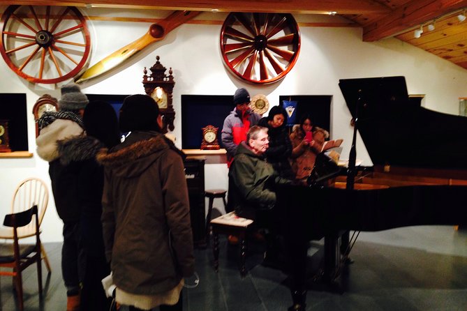 Reykjanes Peninsula + Lava fields - Quiet Walks Around Kleifarvatn Lake