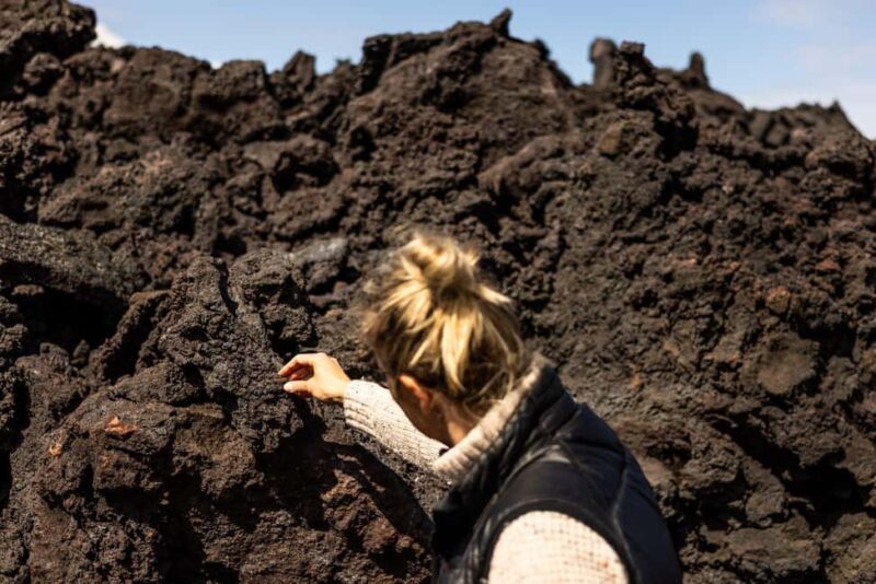 Reykjanes Peninsula: Super Jeep Volcano Shuttle Tour - Logistics and Group Size of the Volcano Shuttle