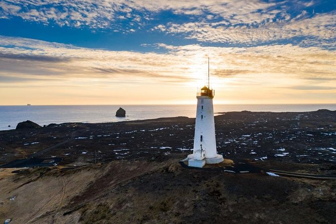 Reykjanes Peninsula Tour - Reykjanes Lighthouse: A Historic Coastal Beacon
